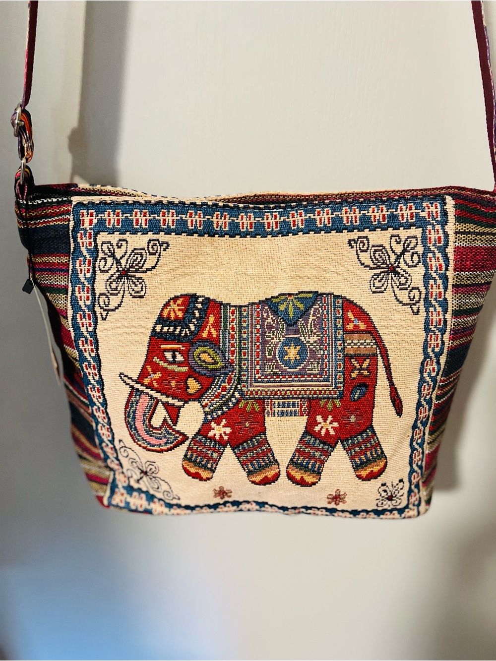 🆕 large Boho Embroidered Elephant Crossbody Bag in Multicolor - Picture 3 of 4